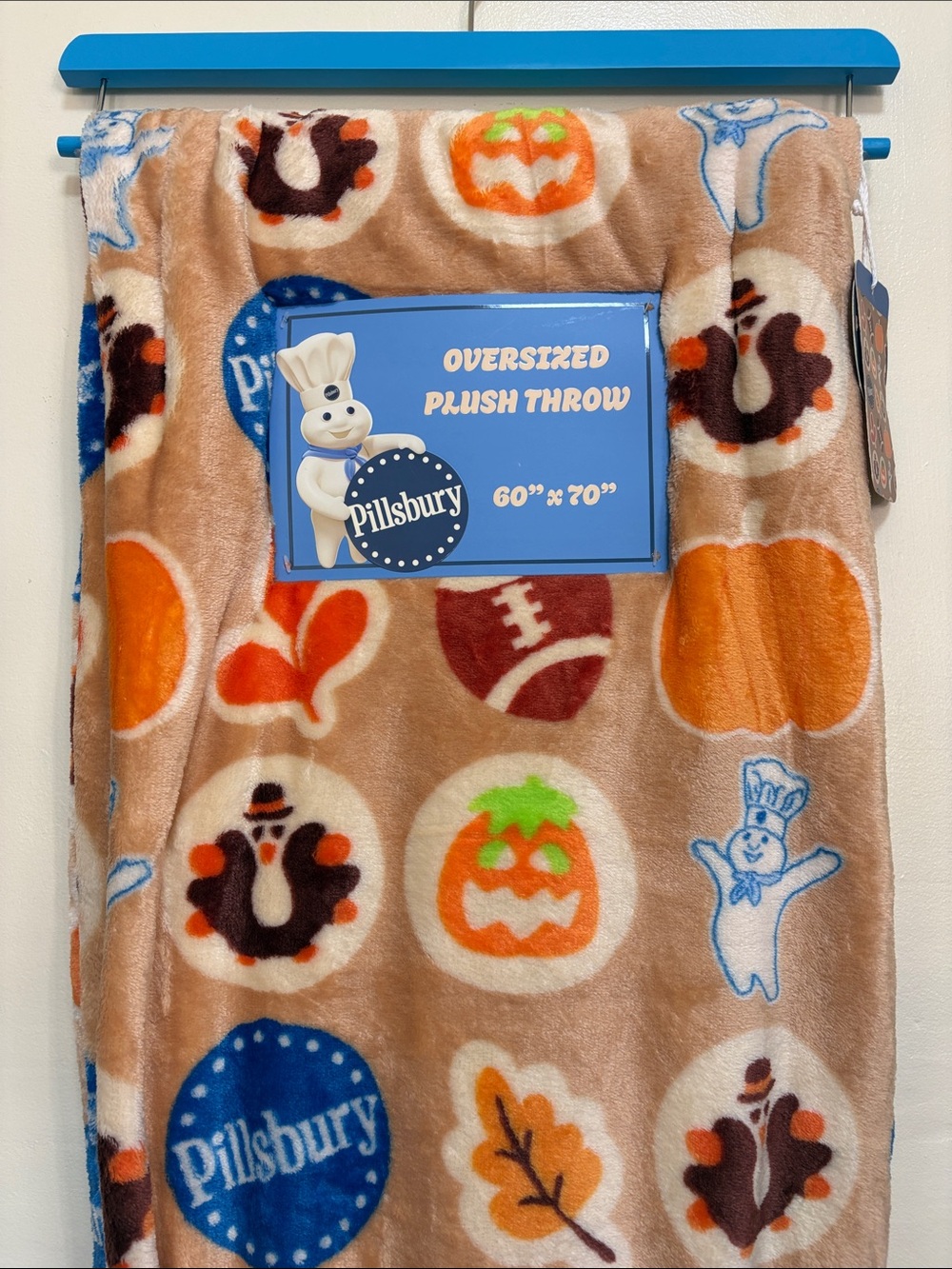 NWT Pillsbury Fall Inspired Oversized Plush Throw Blanket